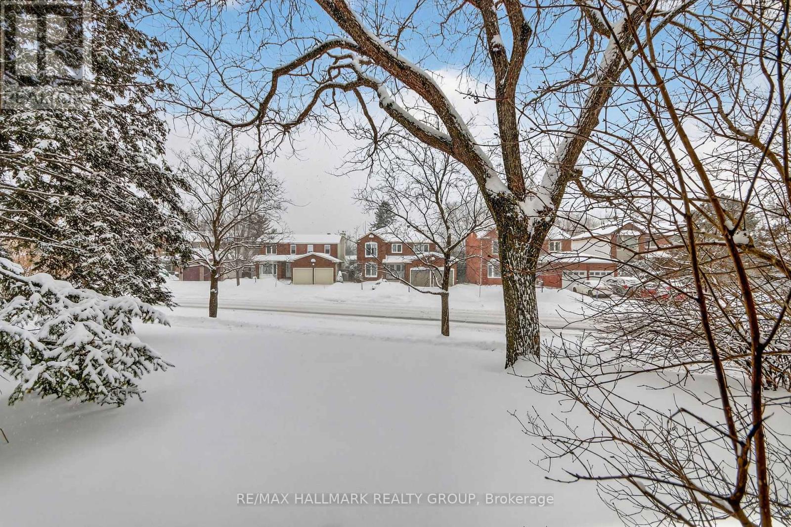 7 - 86 Esterlawn Private, Ottawa, Ontario  K2A 4C1 - Photo 4 - X12732180