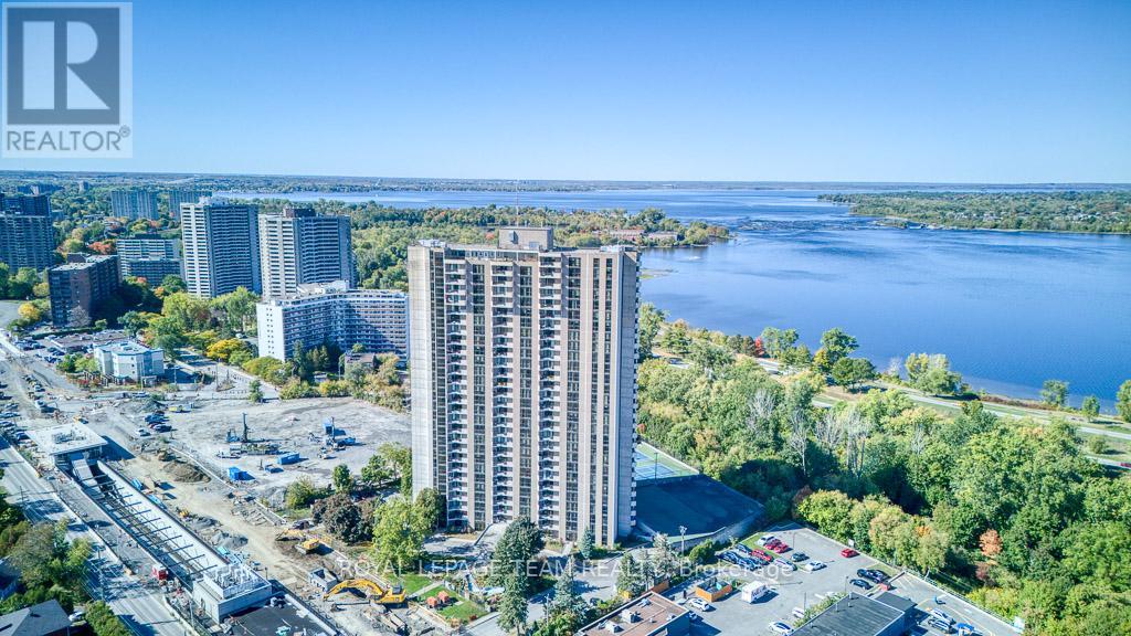2201 - 1025 Richmond Road, Ottawa, Ontario  K2B 8G8 - Photo 1 - X12738442