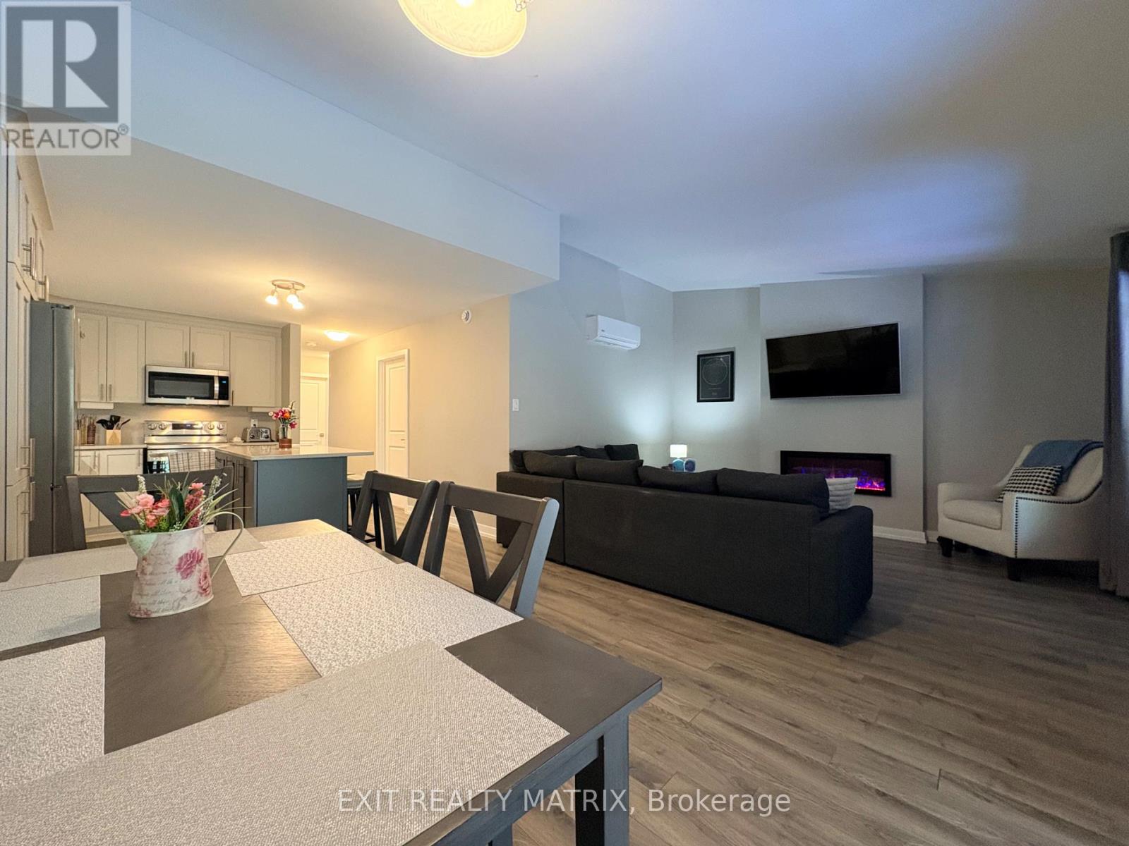 207 - 83 St Moritz Trail, Russell, Ontario  K0A 1W0 - Photo 10 - X12741482