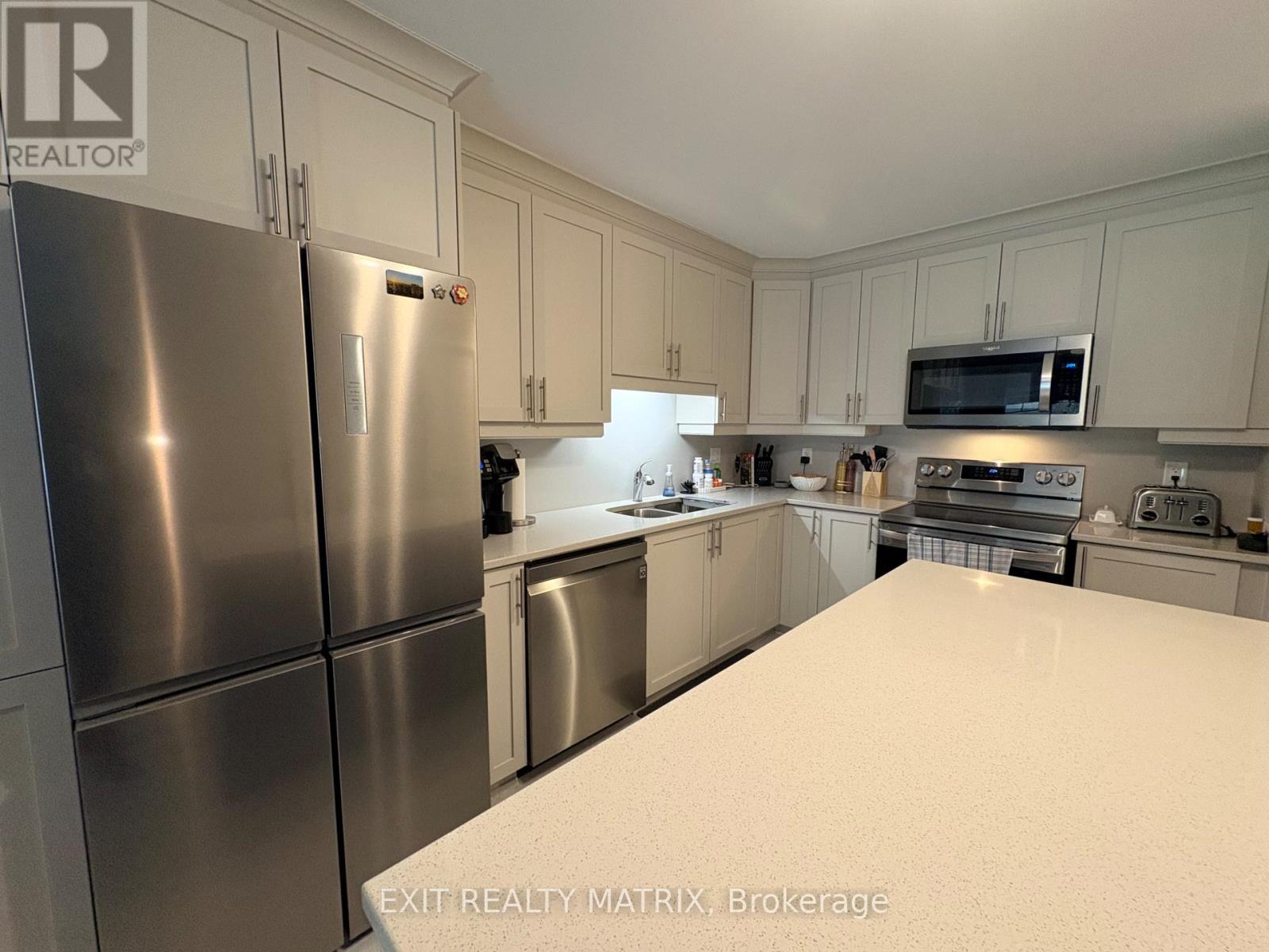 207 - 83 St Moritz Trail, Russell, Ontario  K0A 1W0 - Photo 7 - X12741482