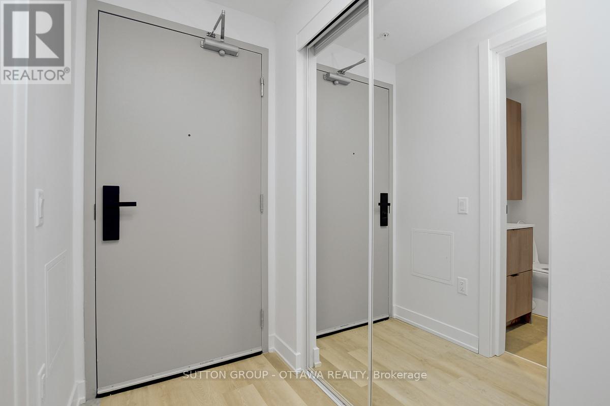 1402 - 400 Albert Street, Ottawa, Ontario  K1N 0G6 - Photo 10 - X12742134