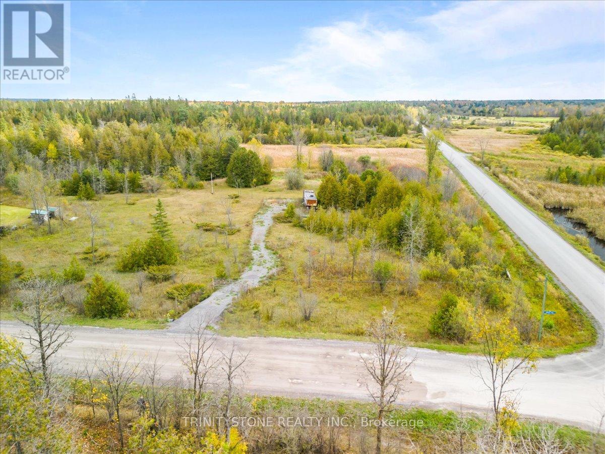 1754 Kilmaurs Side Road, Ottawa, Ontario  K0A 3M0 - Photo 1 - X12755954