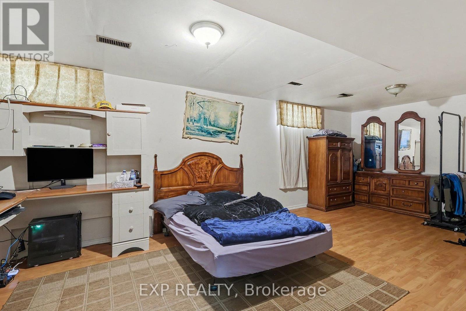 2211 St Laurent Boulevard, Ottawa, Ontario  K1G 1B1 - Photo 19 - X12762000