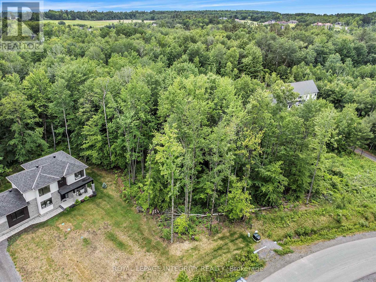 1590 Kinsella Drive, Ottawa, Ontario  K4C 0B2 - Photo 10 - X12762710