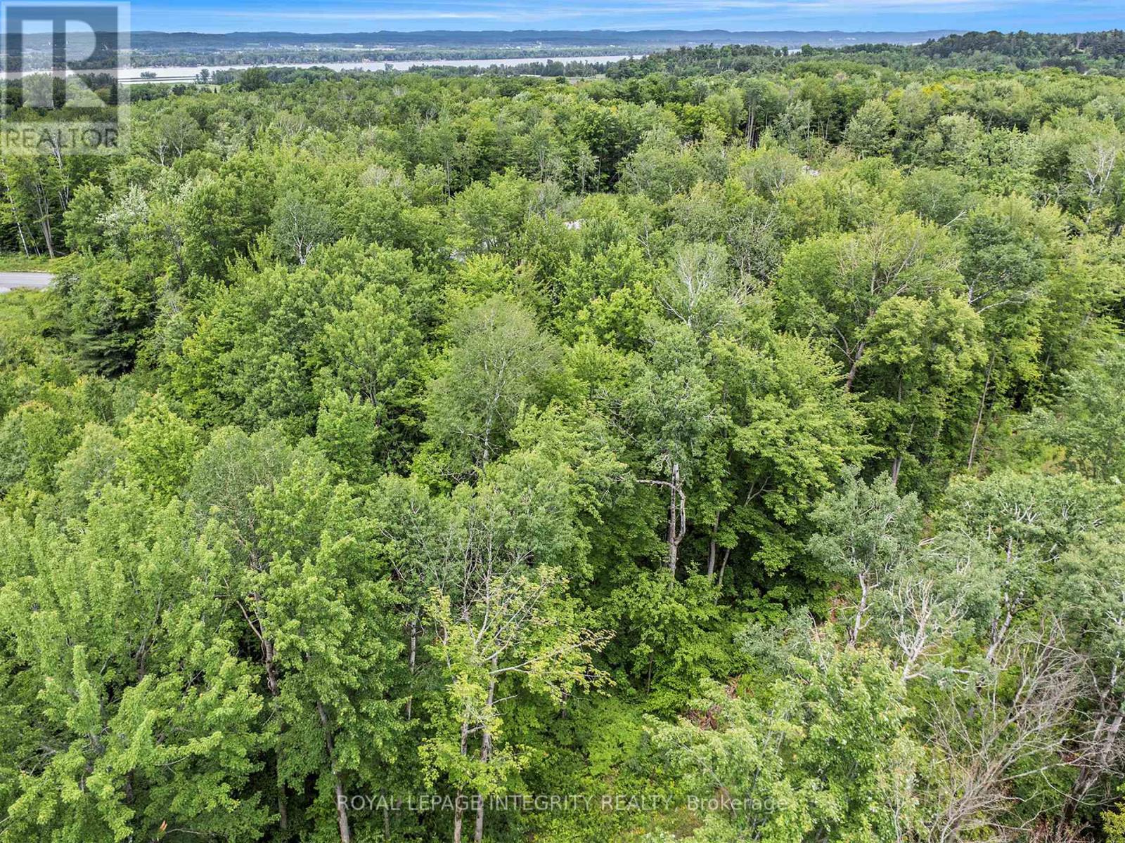 1590 Kinsella Drive, Ottawa, Ontario  K4C 0B2 - Photo 5 - X12762710