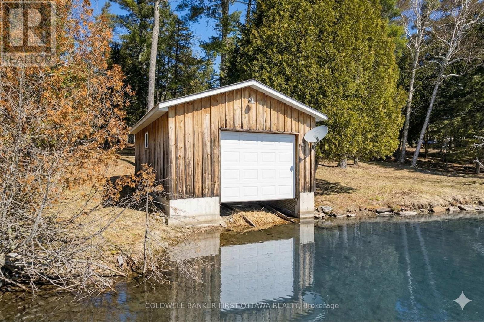 161 Keith's Bluff Road, Lanark Highlands, Ontario  K0A 3L0 - Photo 6 - X12764988