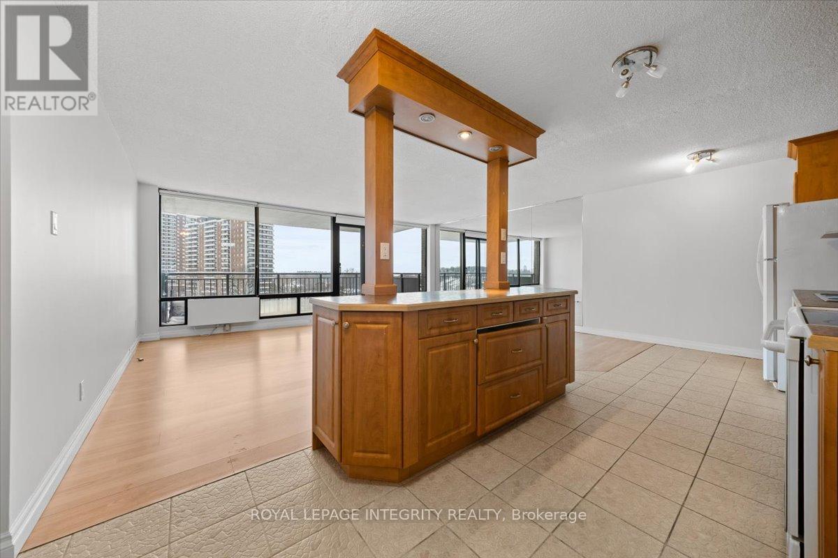 703 - 1190 Richmond Road, Ottawa, Ontario  K2B 8J3 - Photo 5 - X12768362