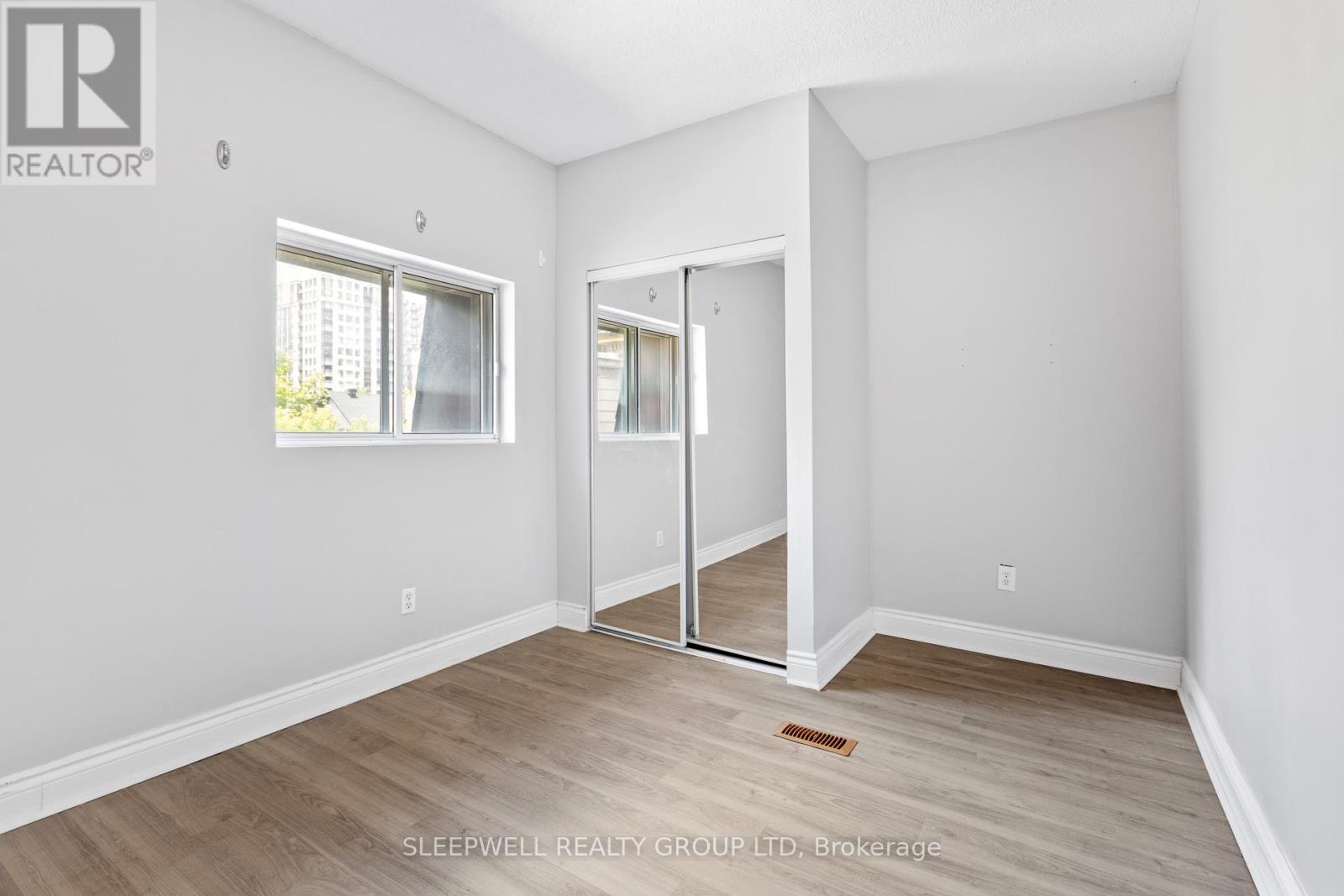 455-457 Somerset Street W, Ottawa, Ontario  K1R 5J7 - Photo 21 - X12784444