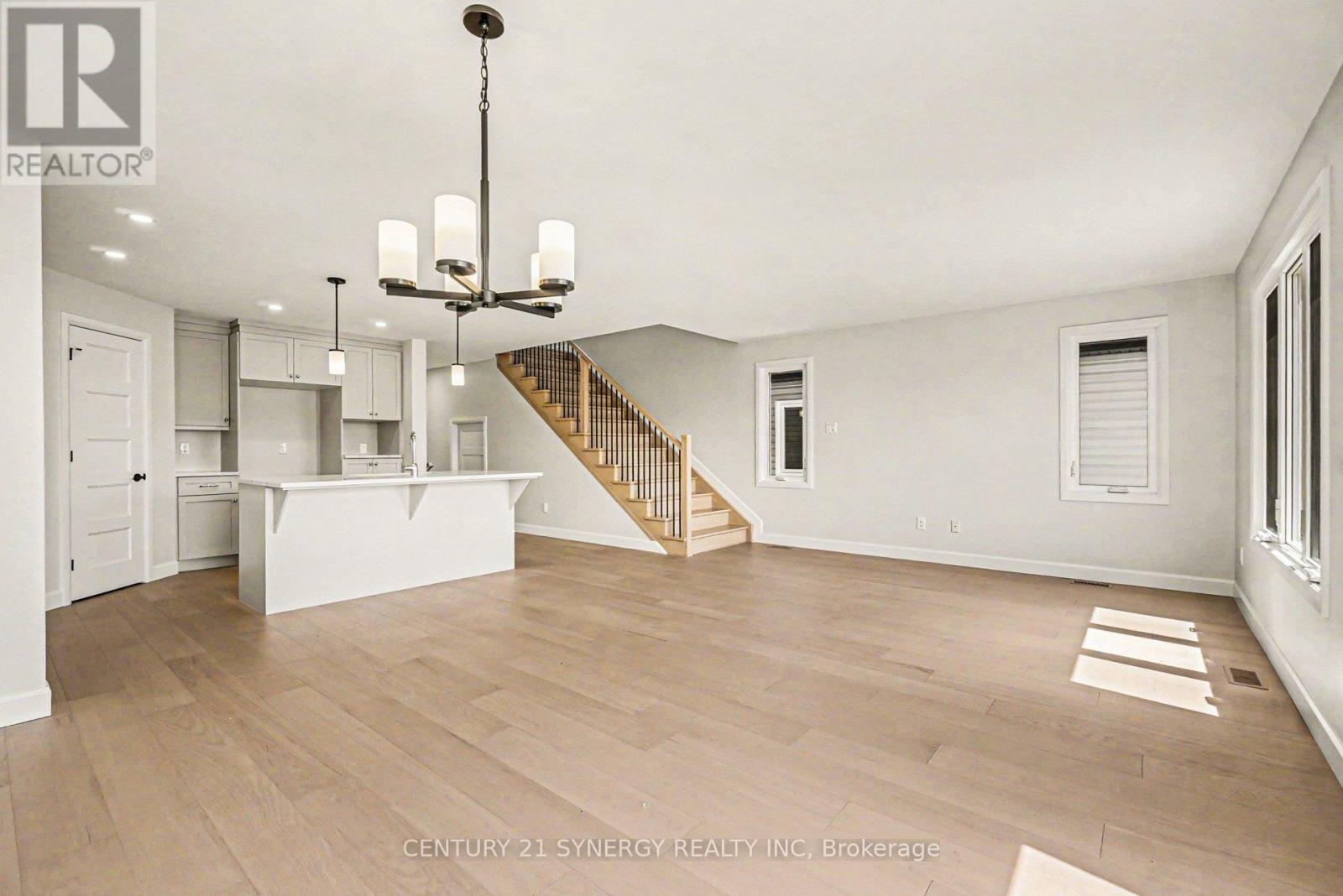 68 Helen Street, North Stormont, Ontario  K0A 1R0 - Photo 10 - X12791252
