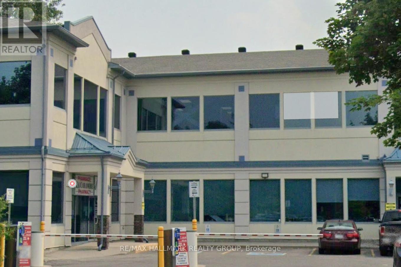 101 - 745 Montreal Road, Ottawa, Ontario  K1K 0T1 - Photo 1 - X12795454
