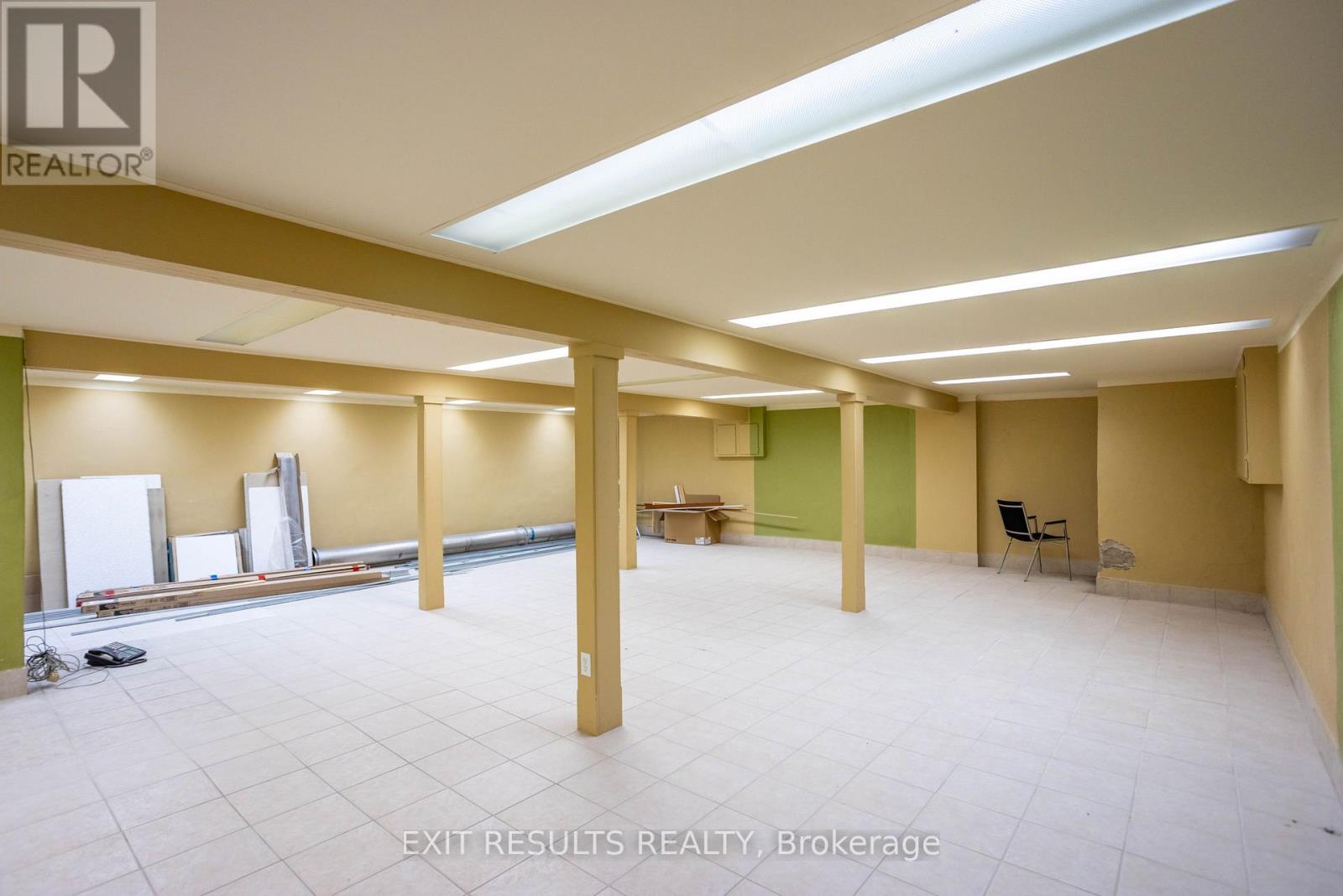 1027 Notre Dame Street, Russell, Ontario  K0A 1W0 - Photo 35 - X12805176