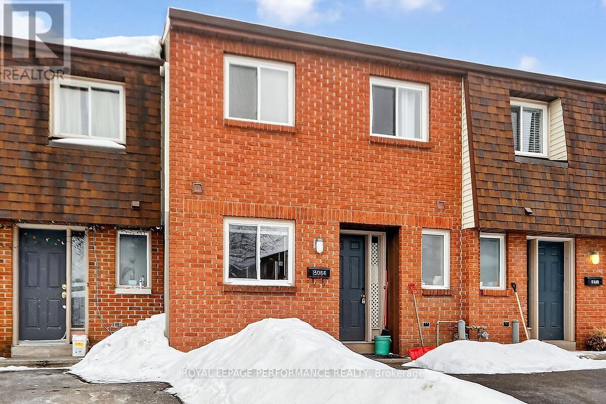 9 - 3064 Olympic Way, Ottawa, Ontario  K1T 1Y6 - Photo 1 - X12817352