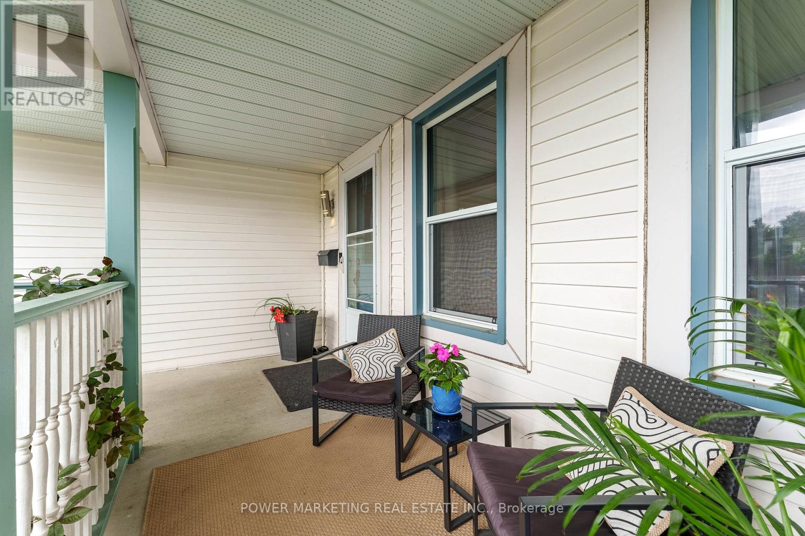 1809 Chopin Place, Ottawa, Ontario  K1C 5G1 - Photo 5 - X12824830