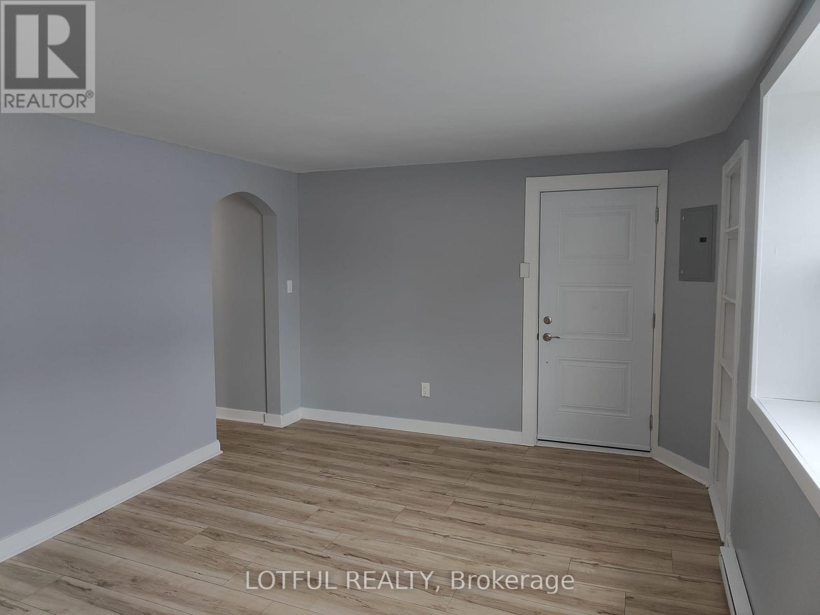 2 - 17 Main Street W, Elizabethtown-Kitley, Ontario  K0E 1M0 - Photo 2 - X12827276
