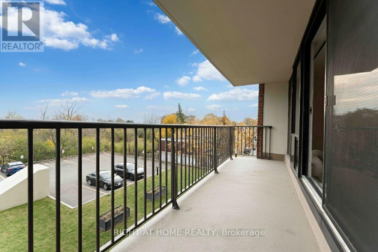 311 - 665 Bathgate Drive, Ottawa, Ontario  K1K 3Y4 - Photo 33 - X12837620