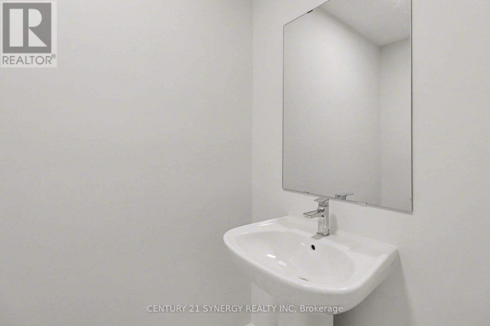 77 Villeneuve Street, North Stormont, Ontario  K0C 1W0 - Photo 6 - X12841892