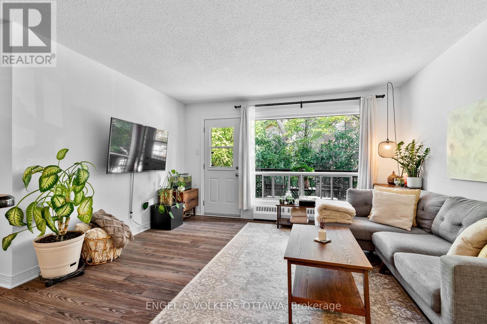 11 - 270 Beechwood Avenue, Ottawa, Ontario  K1L 8A6 - Photo 3 - X12844100