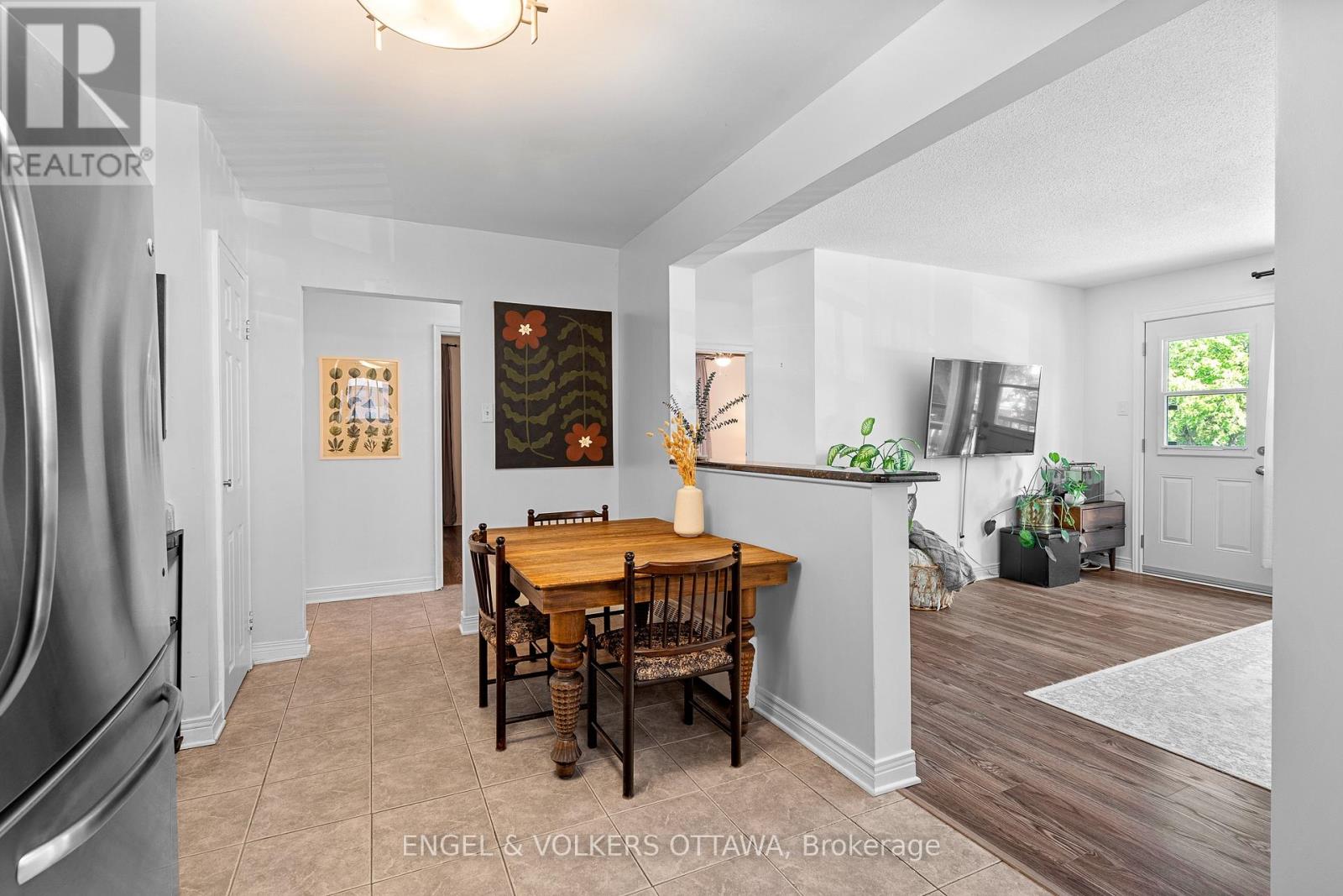 11 - 270 Beechwood Avenue, Ottawa, Ontario  K1L 8A6 - Photo 7 - X12844100