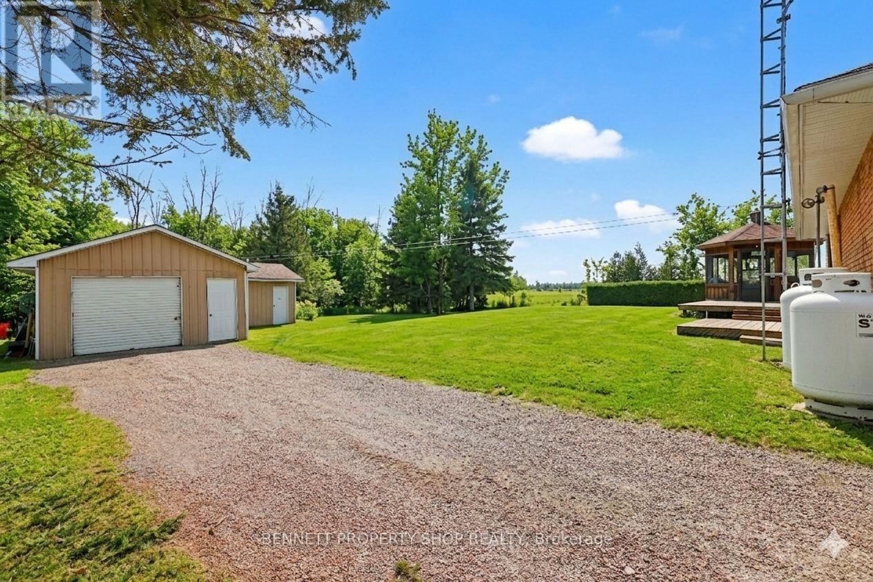 579 Kelly-Jordan Road, Montague, Ontario  K7A 4S4 - Photo 19 - X12872034