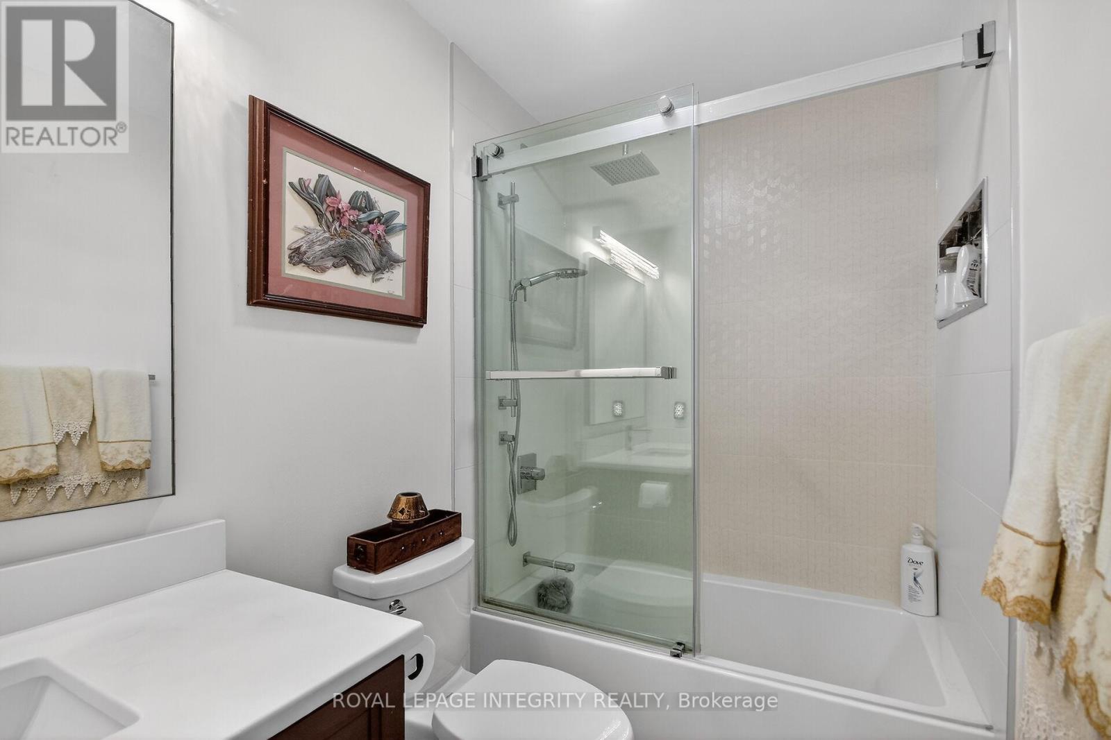 2092 Legrand Crescent, Ottawa, Ontario  K1E 3T6 - Photo 36 - X12894646