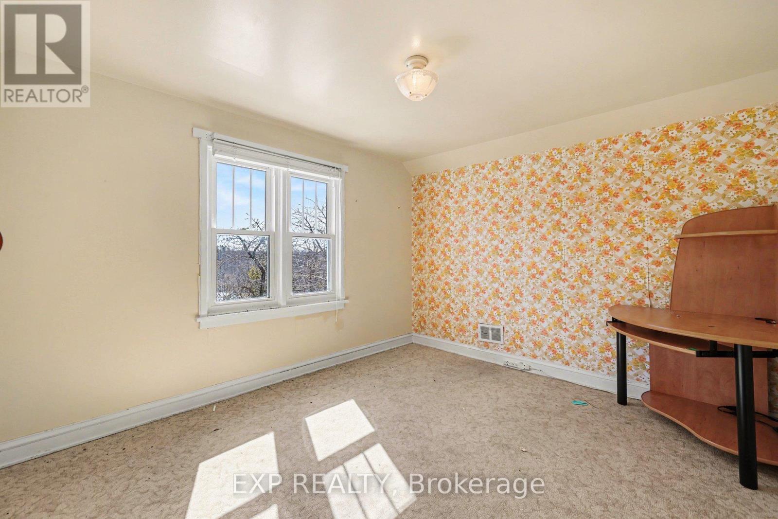 2511 Junction Avenue, Ottawa, Ontario  K1V 8G9 - Photo 12 - X12911816
