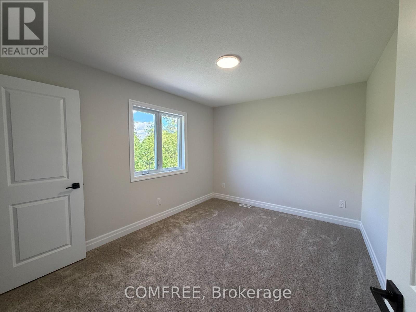 25-35 Old Course Road, St. Thomas, Ontario  N5R 0N3 - Photo 19 - X12921710