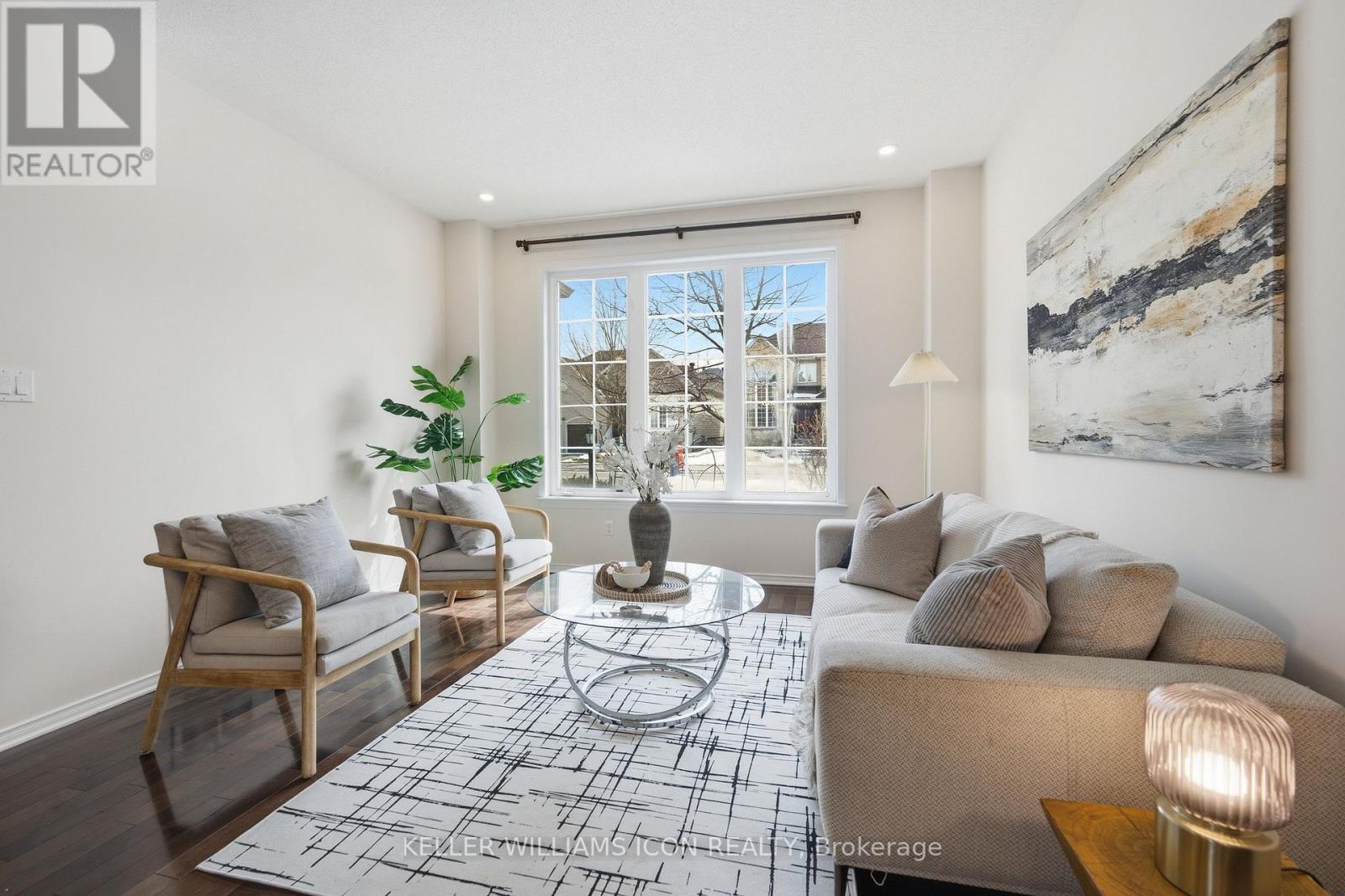 796 Kilbirnie Drive, Ottawa, Ontario  K2J 0M4 - Photo 5 - X12928618