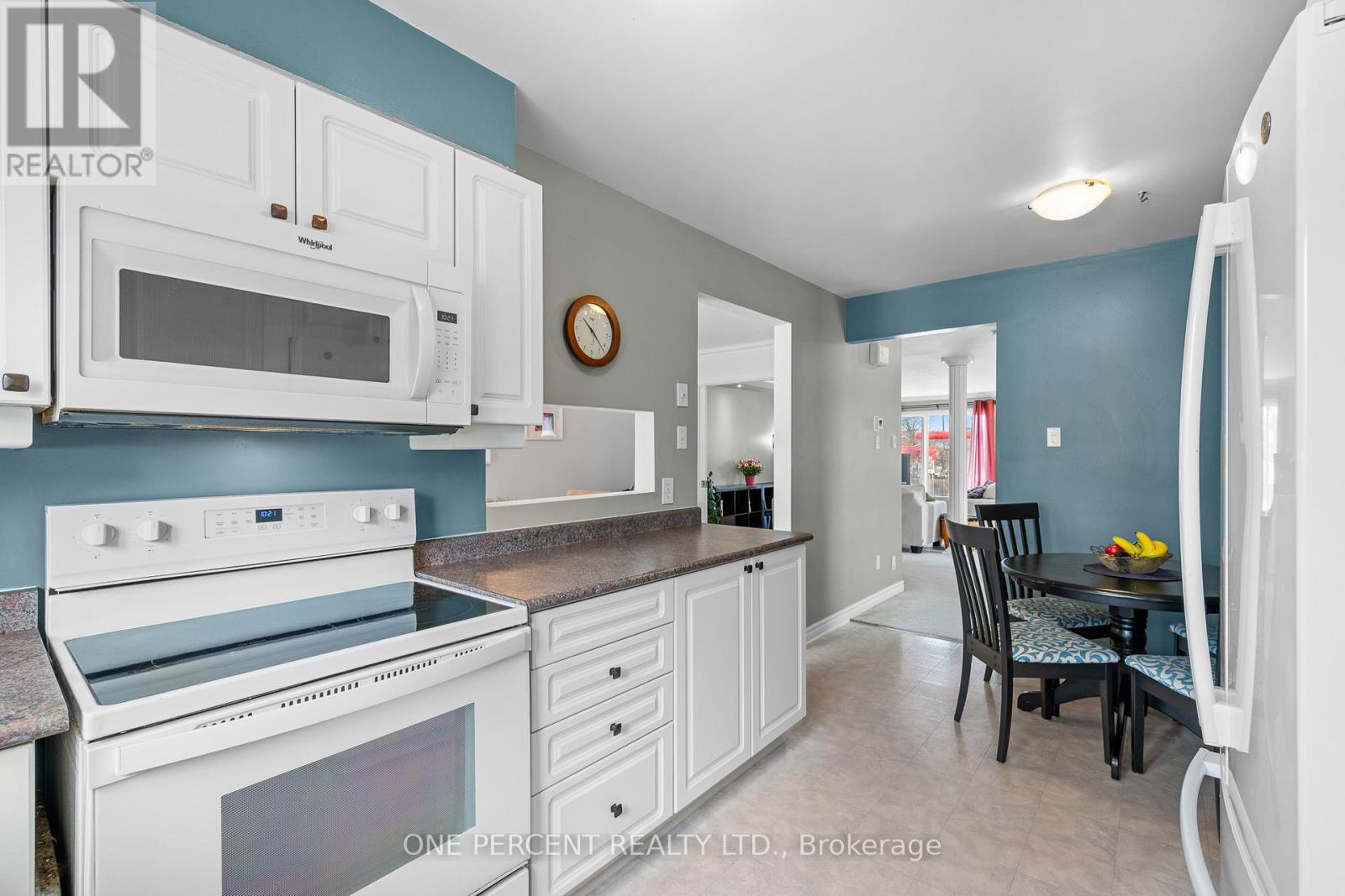 30 Maplehurst Avenue, Ottawa, Ontario  K2H 9G2 - Photo 23 - X12932816