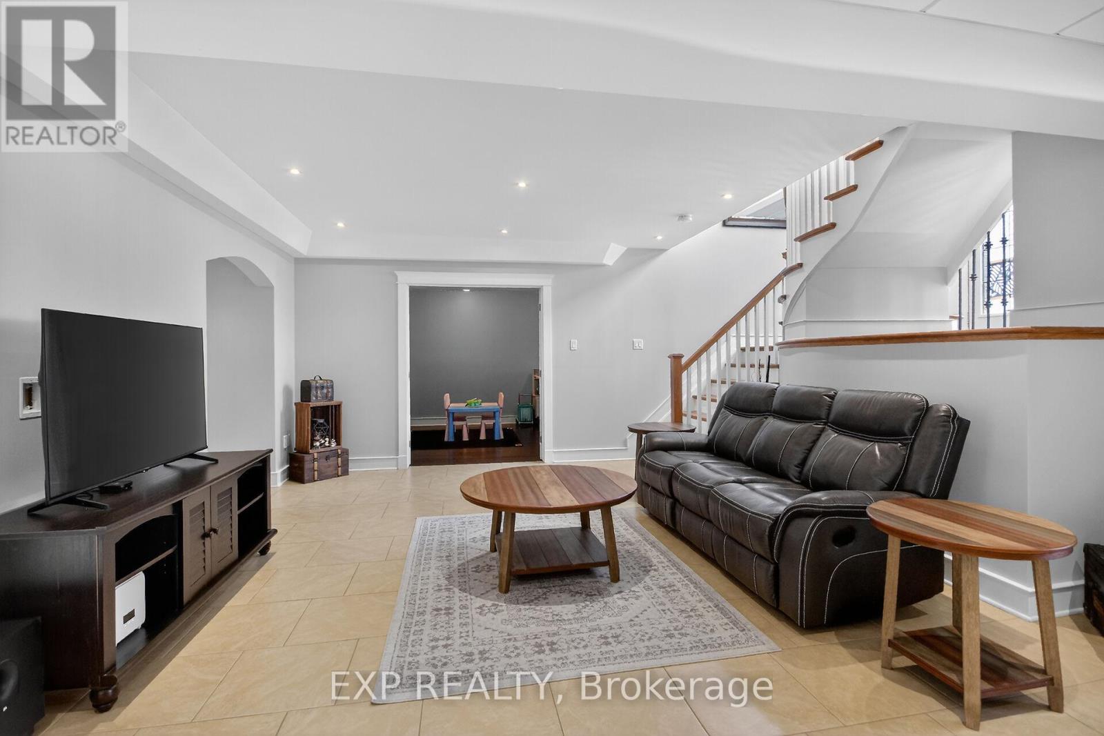 6715 Suncrest Drive, Ottawa, Ontario  K4P 0B3 - Photo 34 - X12938040