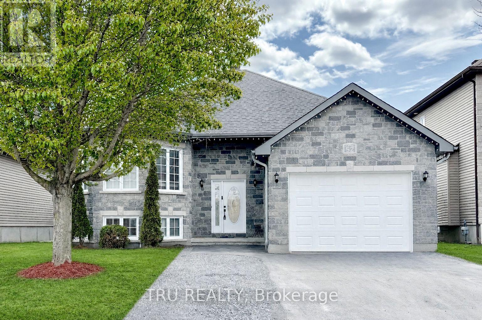 52 South Indian Drive, The Nation, Ontario  K0A 2M0 - Photo 1 - X12941572