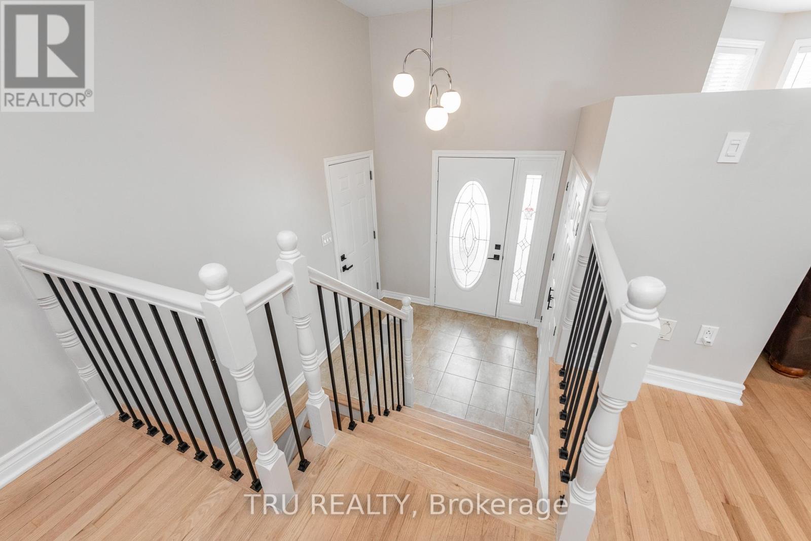 52 South Indian Drive, The Nation, Ontario  K0A 2M0 - Photo 4 - X12941572