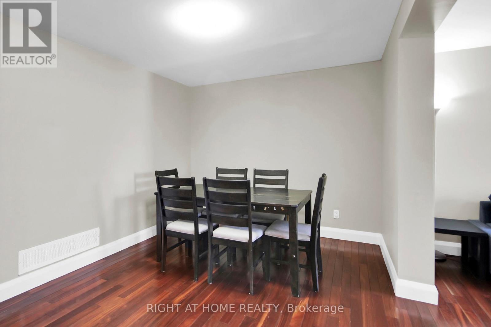 34 Kenmare Place, Ottawa, Ontario  K2J 3L9 - Photo 12 - X12942066