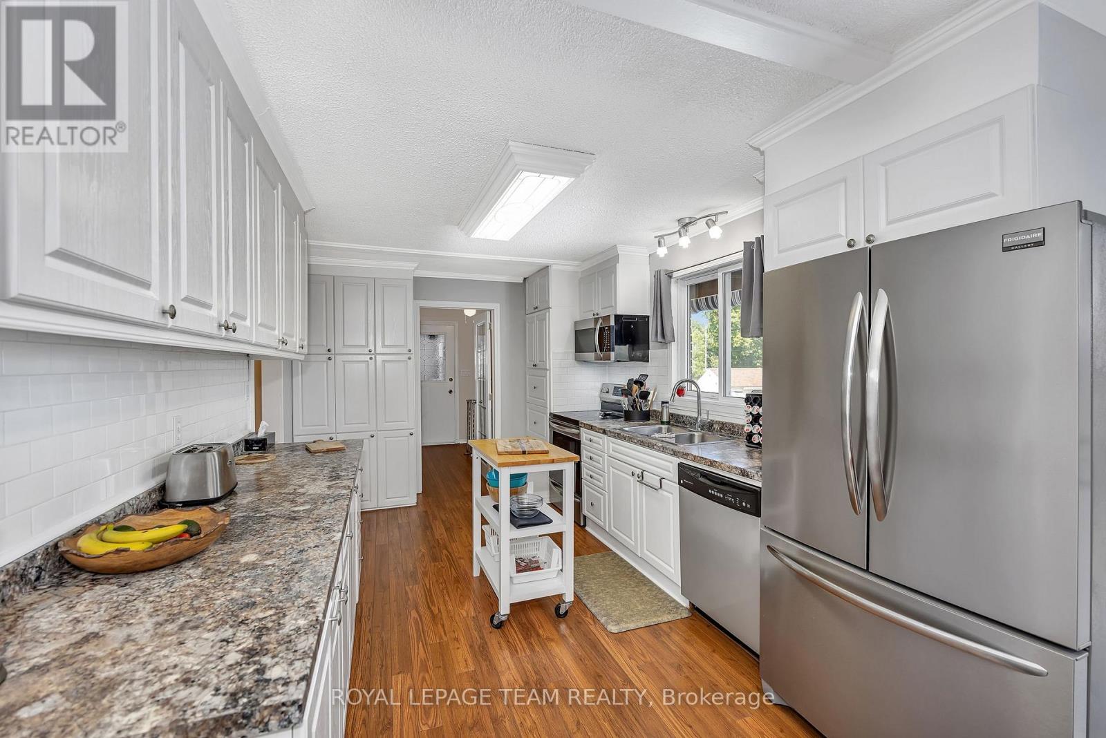 43 Blacksmith Road, Rideau Lakes, Ontario  K0G 1L0 - Photo 16 - X12946688