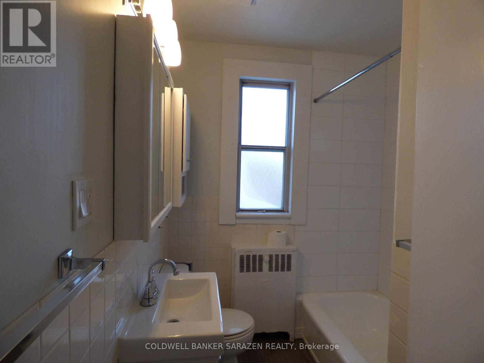 6 - 683 Irene Crescent, Ottawa, Ontario  K1Z 7J1 - Photo 11 - X12958902