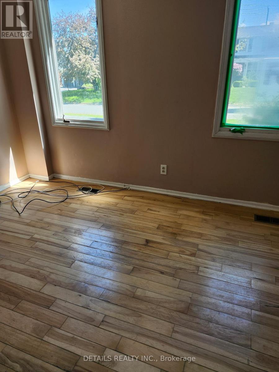 46 Beaumaris Drive, Ottawa, Ontario  K2H 7K3 - Photo 9 - X12960874