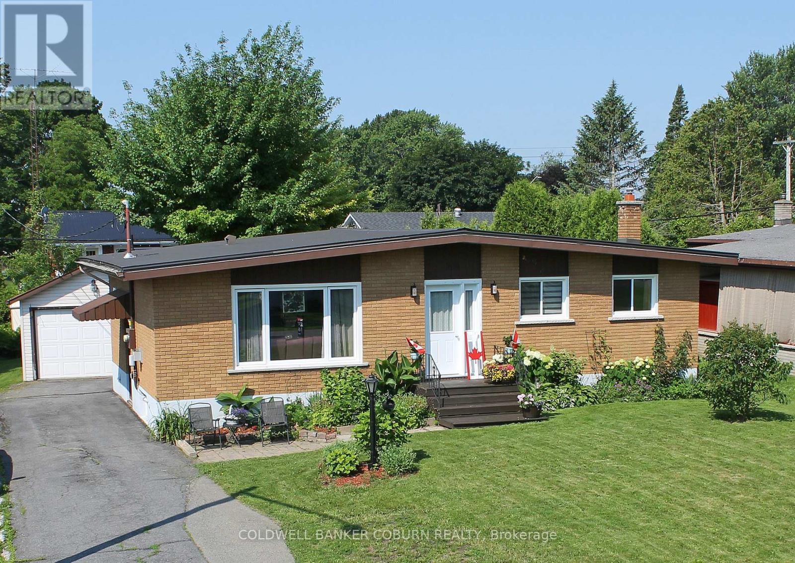 56 Meikle Street, South Dundas, Ontario  K0C 1X0 - Photo 1 - X12964212