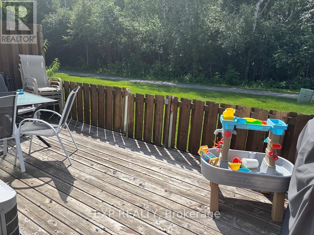 70 - 42f Benlea Drive, Ottawa, Ontario  K2G 4A9 - Photo 25 - X12965060