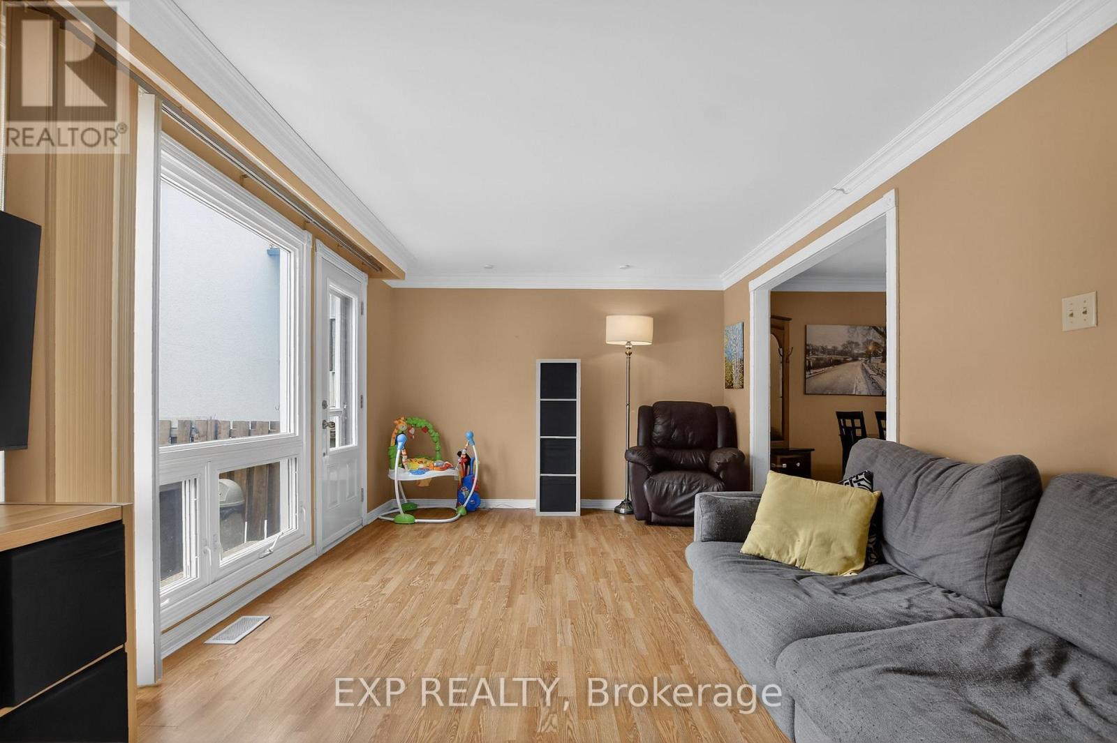 70 - 42f Benlea Drive, Ottawa, Ontario  K2G 4A9 - Photo 6 - X12965060
