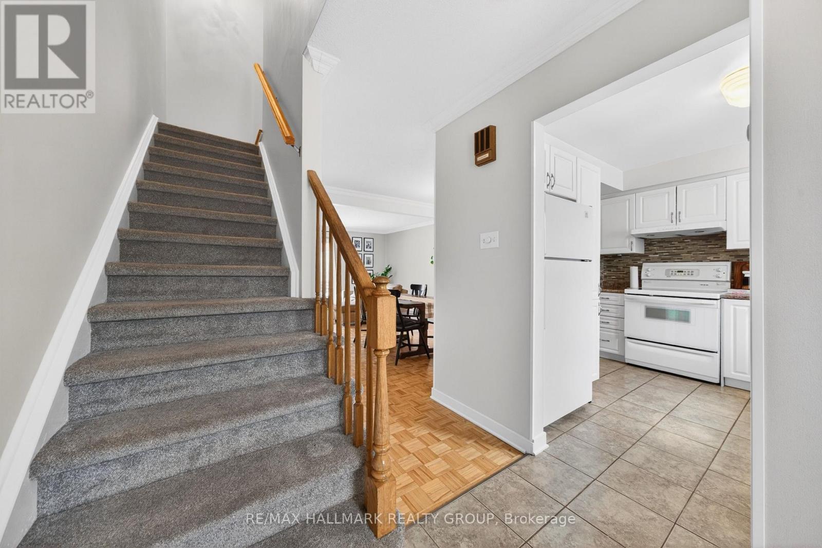 8 - 740 Morin Street, Ottawa, Ontario  K1K 3G9 - Photo 5 - X12975540