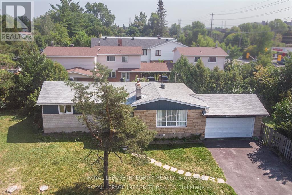 1152 Tawney Road, Ottawa, Ontario  K1G 1B6 - Photo 1 - X12976428