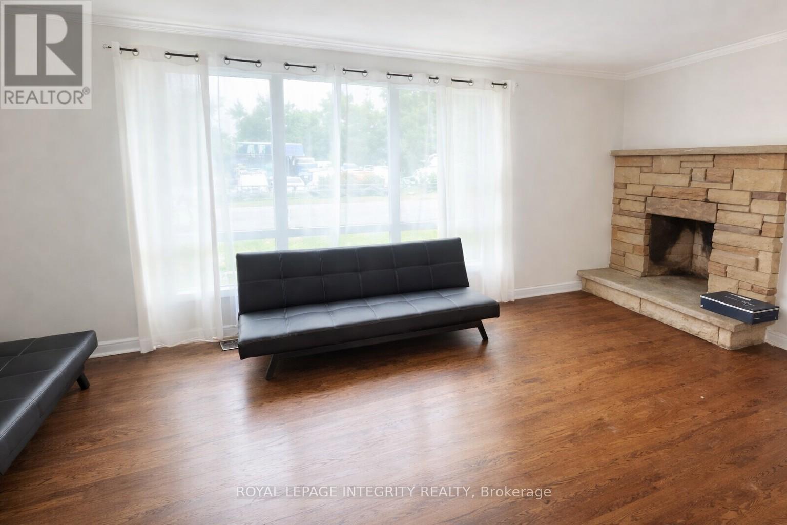 1152 Tawney Road, Ottawa, Ontario  K1G 1B6 - Photo 13 - X12976428