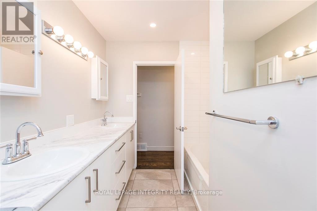 1152 Tawney Road, Ottawa, Ontario  K1G 1B6 - Photo 18 - X12976428