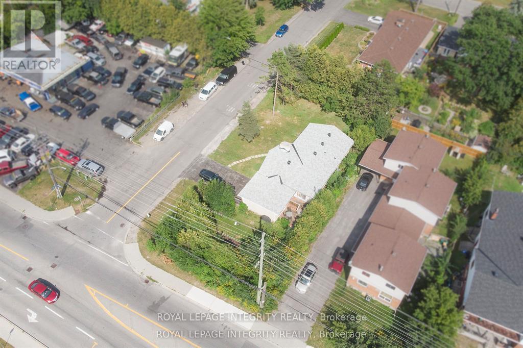 1152 Tawney Road, Ottawa, Ontario  K1G 1B6 - Photo 6 - X12976428