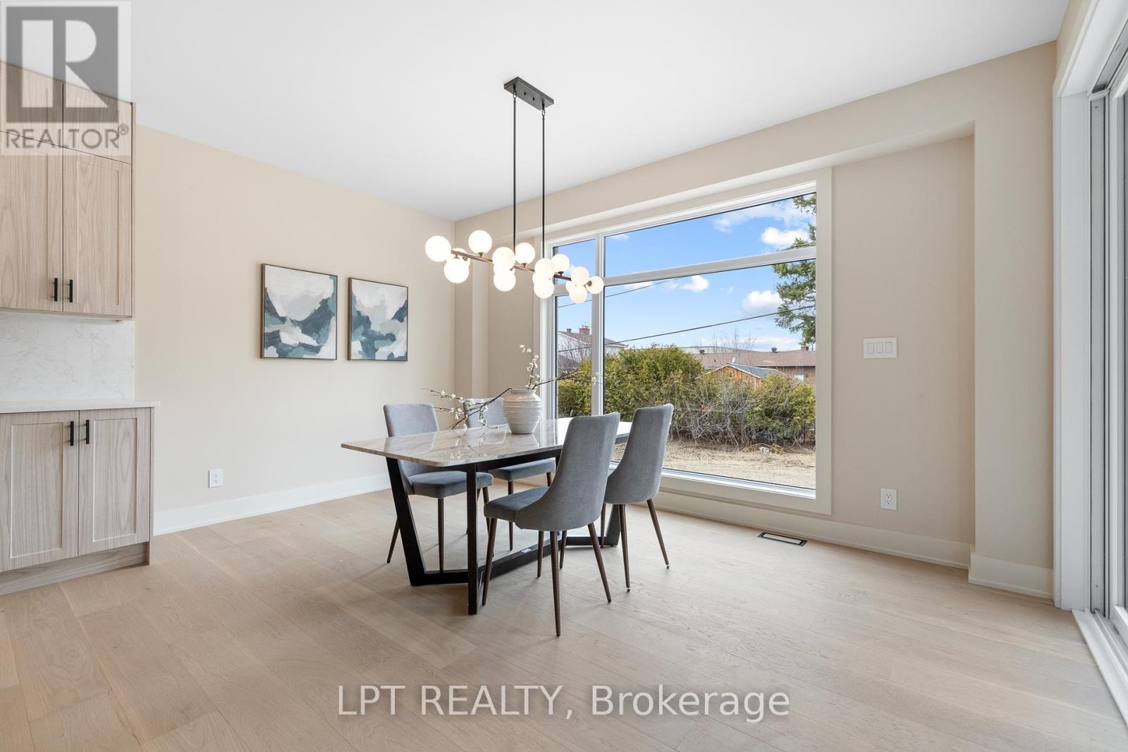 15 Briggs Avenue, Ottawa, Ontario  K2E 6W5 - Photo 16 - X12979786