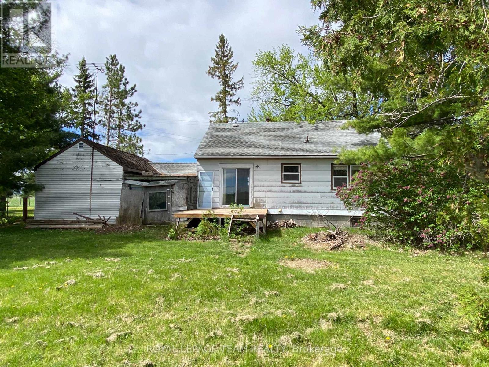 204 Baskin Drive E, Arnprior, Ontario  K7S 3G8 - Photo 11 - X12981634