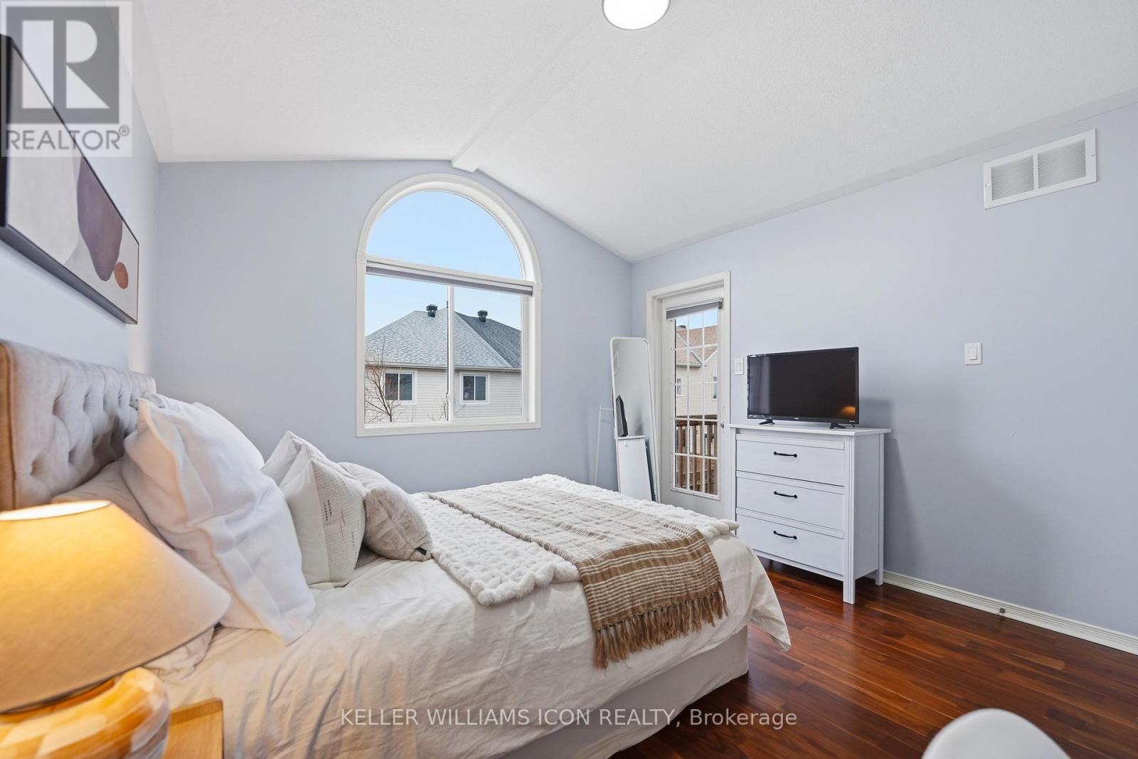 125 Castle Glen Crescent, Ottawa, Ontario  K2L 4G9 - Photo 24 - X12989046
