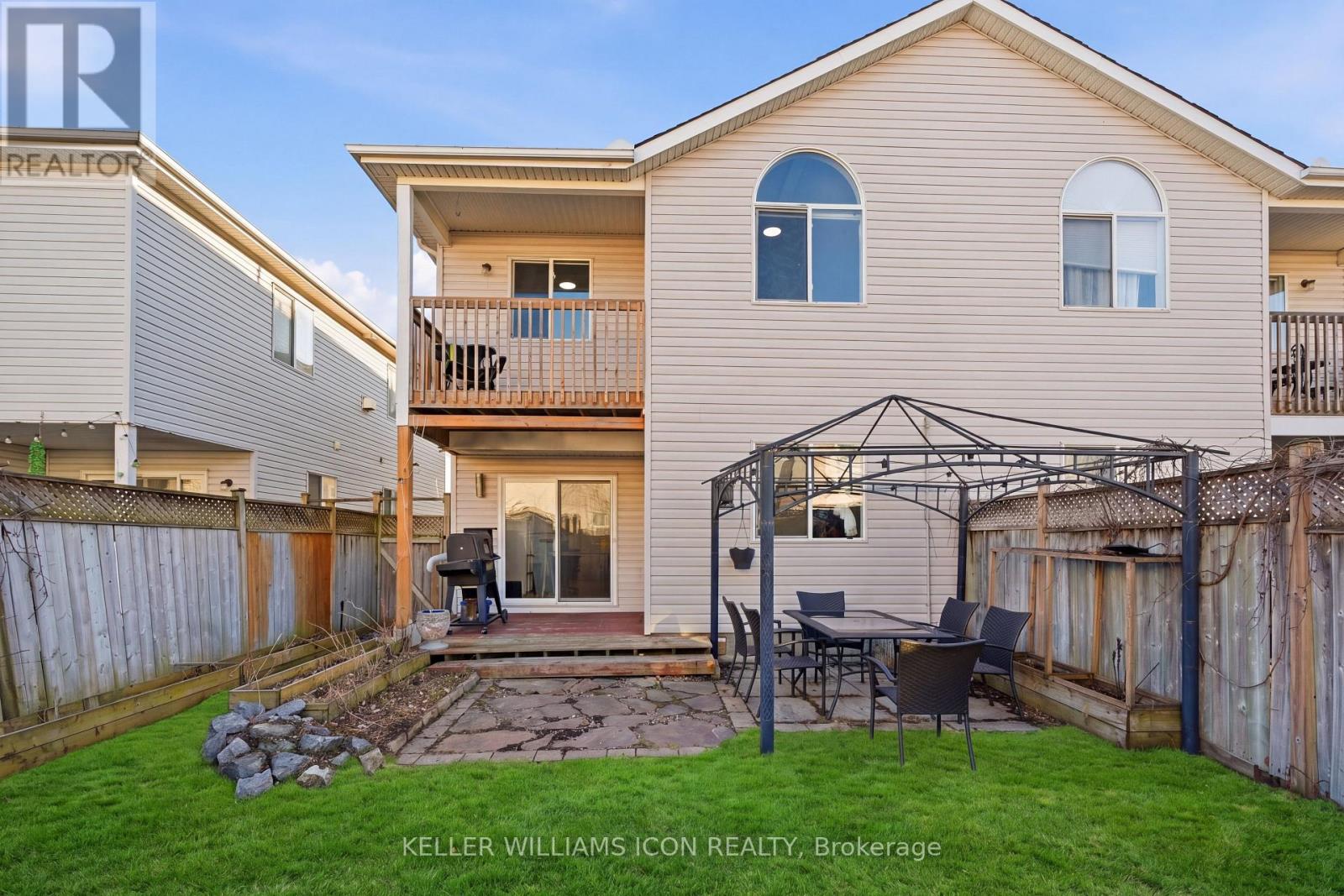 125 Castle Glen Crescent, Ottawa, Ontario  K2L 4G9 - Photo 43 - X12989046