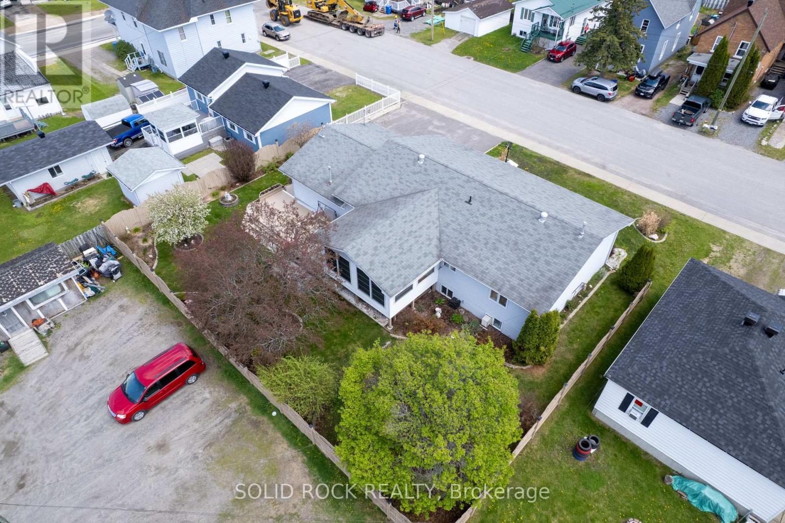 169 Church Street, West Nipissing, Ontario  P2B 1H6 - Photo 33 - X12990878