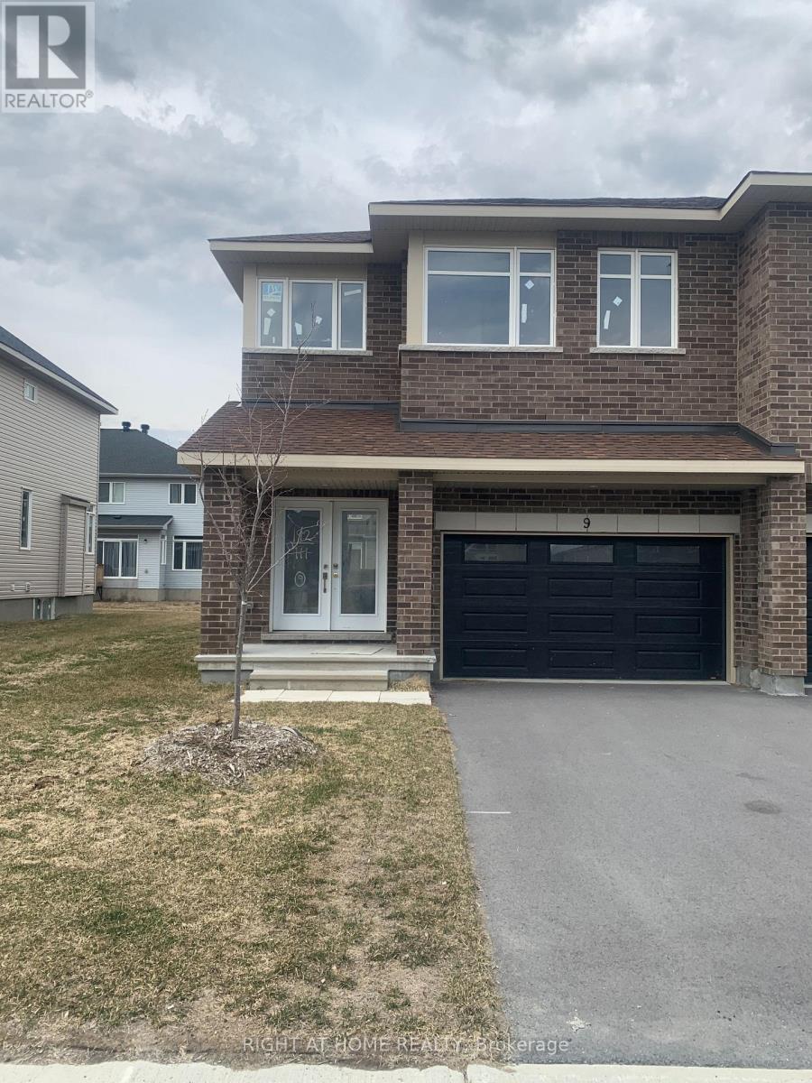 9 Wylie Way, Carleton Place, Ontario  K7C 0C4 - Photo 1 - X12993696