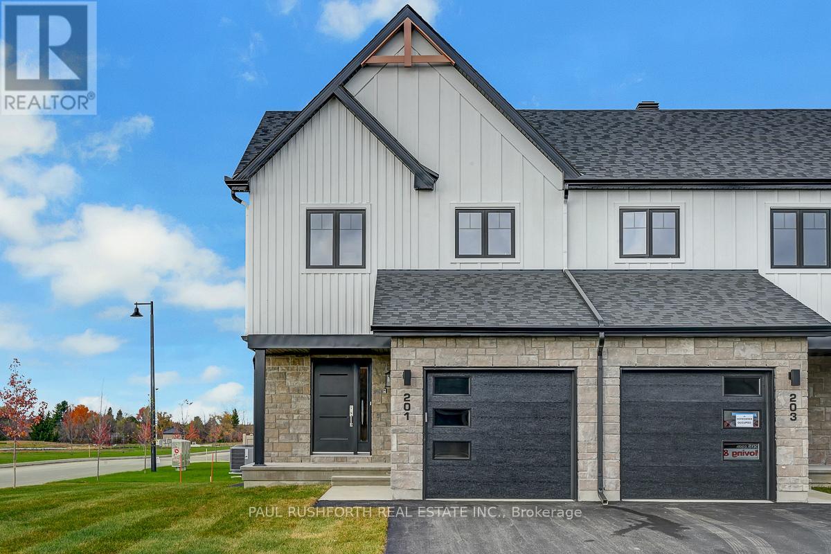 257 Peacock Drive, Russell, Ontario  K4R 0A1 - Photo 1 - X12996638